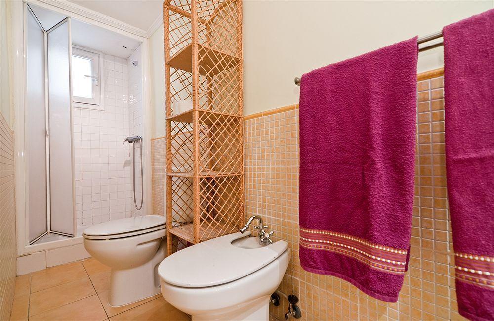 Apartamentos Aqui Me Quedo Мадрид Экстерьер фото